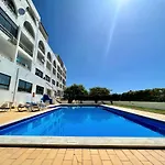 Classic 1 With Pool By Homing 公寓 *