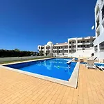 Classic 1 With Pool By Homing Албуфейра